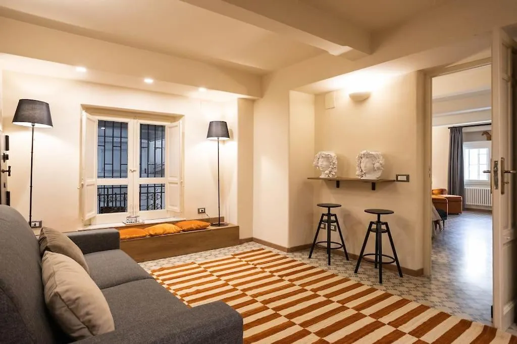 Palazzo Celestre Suite Palermo Apartment