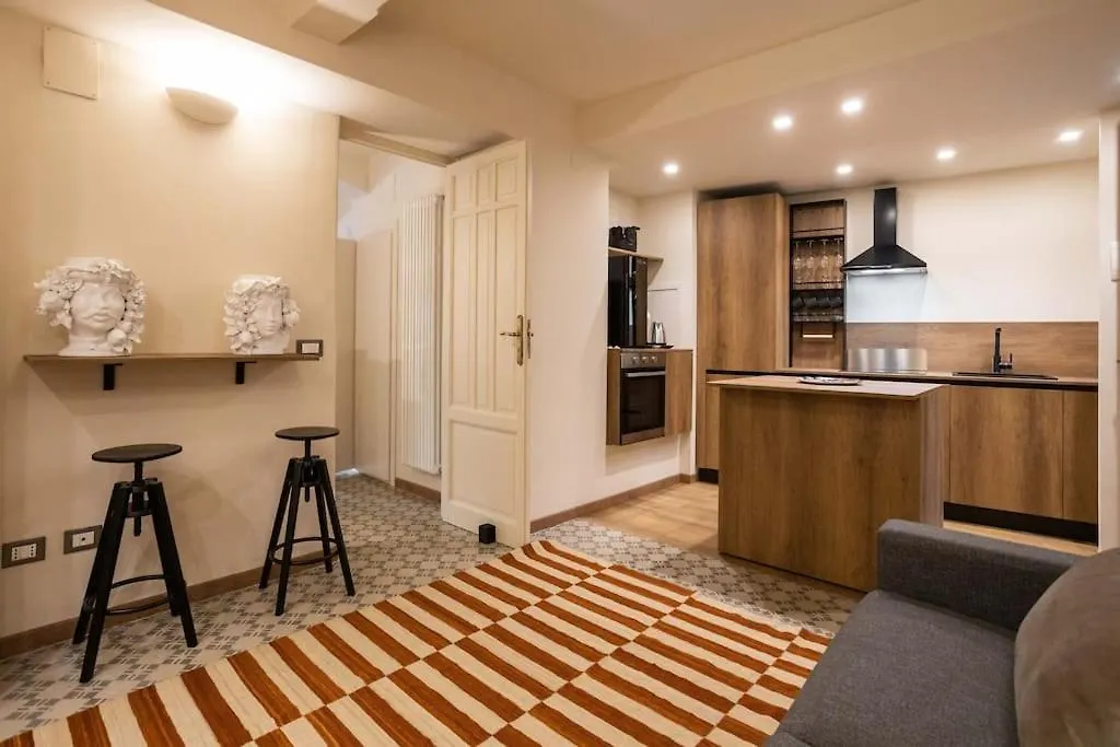 Palazzo Celestre Suite Palermo Apartment