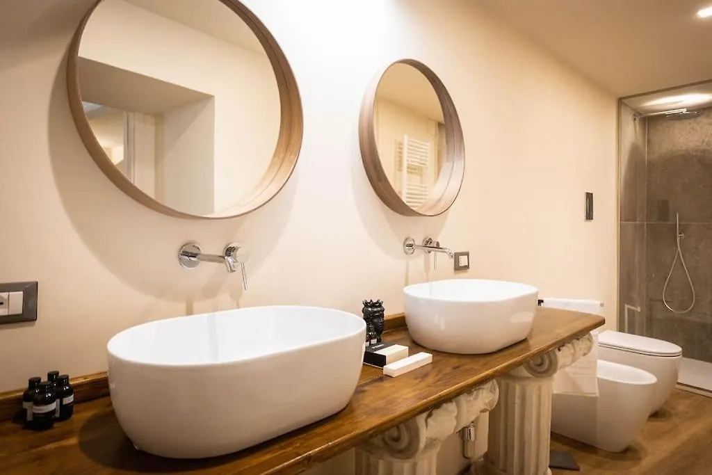 Apartment Palazzo Celestre Suite Palermo